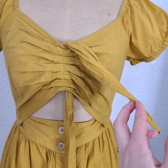 Zara Mustard Yellow Cut Out Button Up Midi Dress - Picture 2 of 9